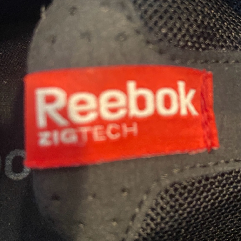 Reebok Zigtech Mesh Men's Black,Red, and Silver Athletic Shoes Size 12. - Picture 5 of 9
